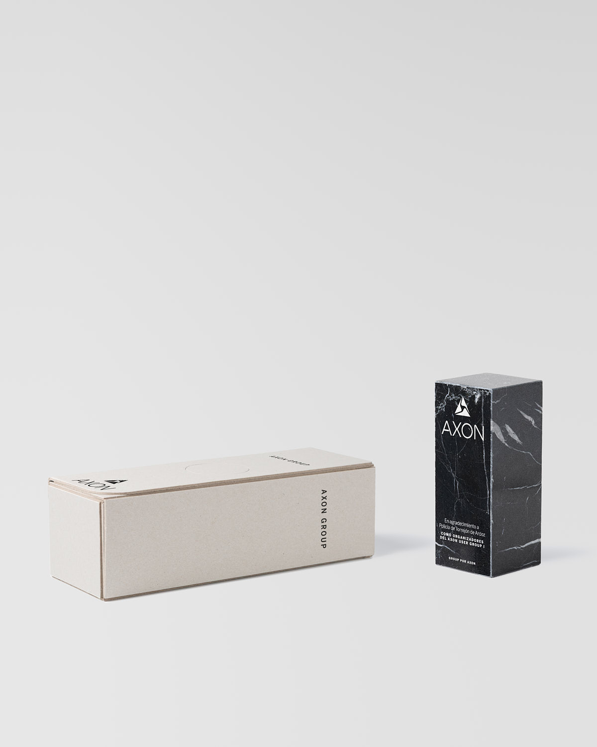 Estuche trofeo personalizado Totem Sustain Awards